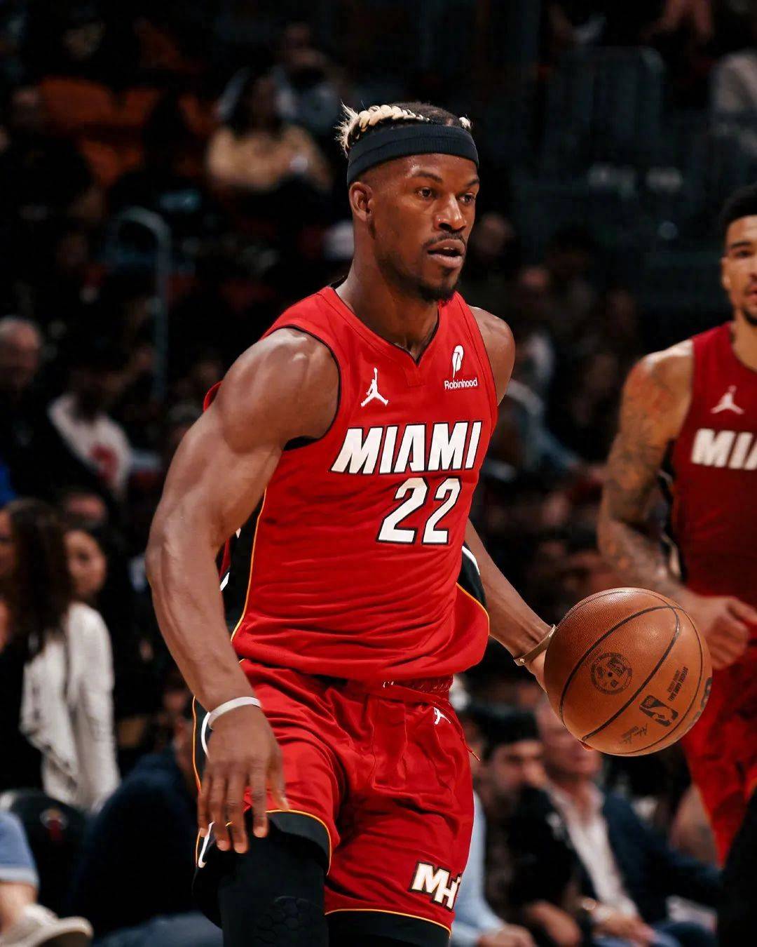 光明集团是明芳简历-九游娱乐APP