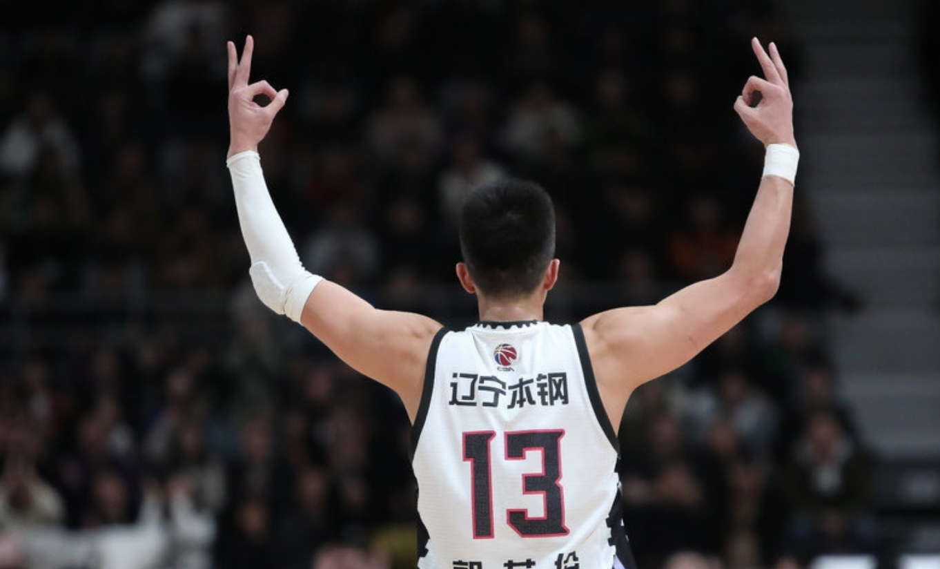 包含今晨新疆广汇调整名单以备欧篮联，止住颓势环节打磨，媒体盛赞，阵容厚度经受考验的词条-九游体育