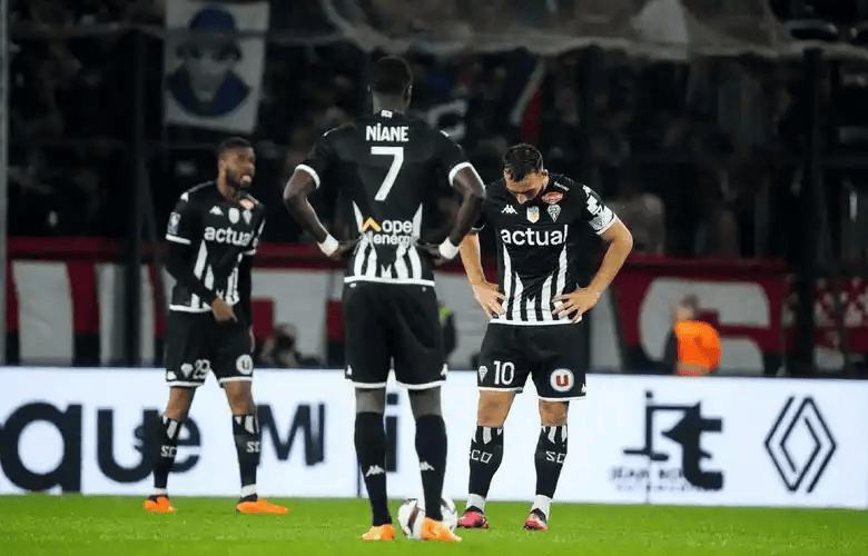 关于窗口期法国杯焦点战，纽约尼克斯刷新队史纪录，质疑声仍在，控场能力受关注的信息-九游体育