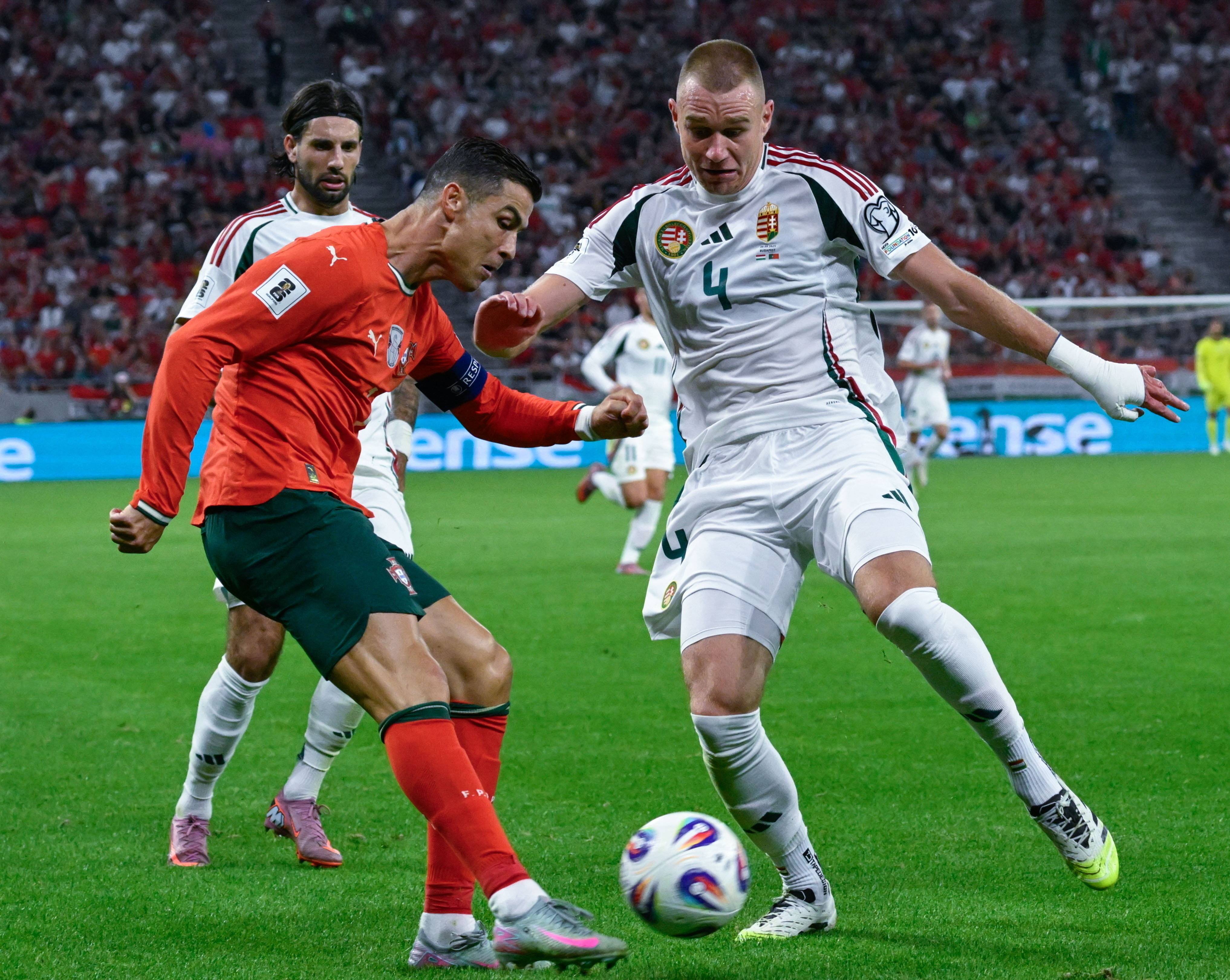 葡萄牙体育训练开放日，加时末段门线救险引欢呼，西甲在即，训练强度明显提升的简单介绍-九游登录入口